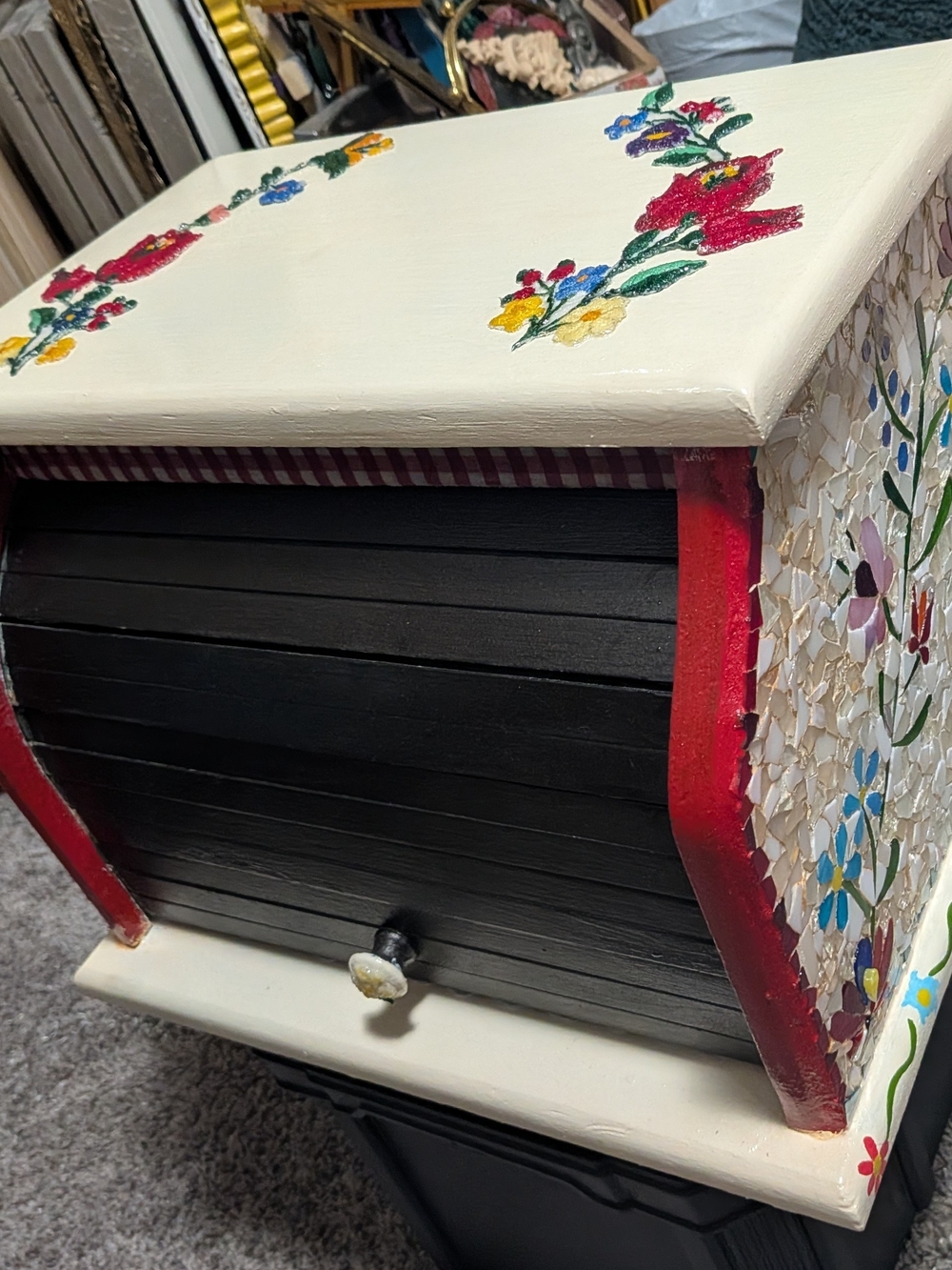 Mosaic Folk Embroidery Decoupage Floral Vintage Style Roll-Top Bread Box